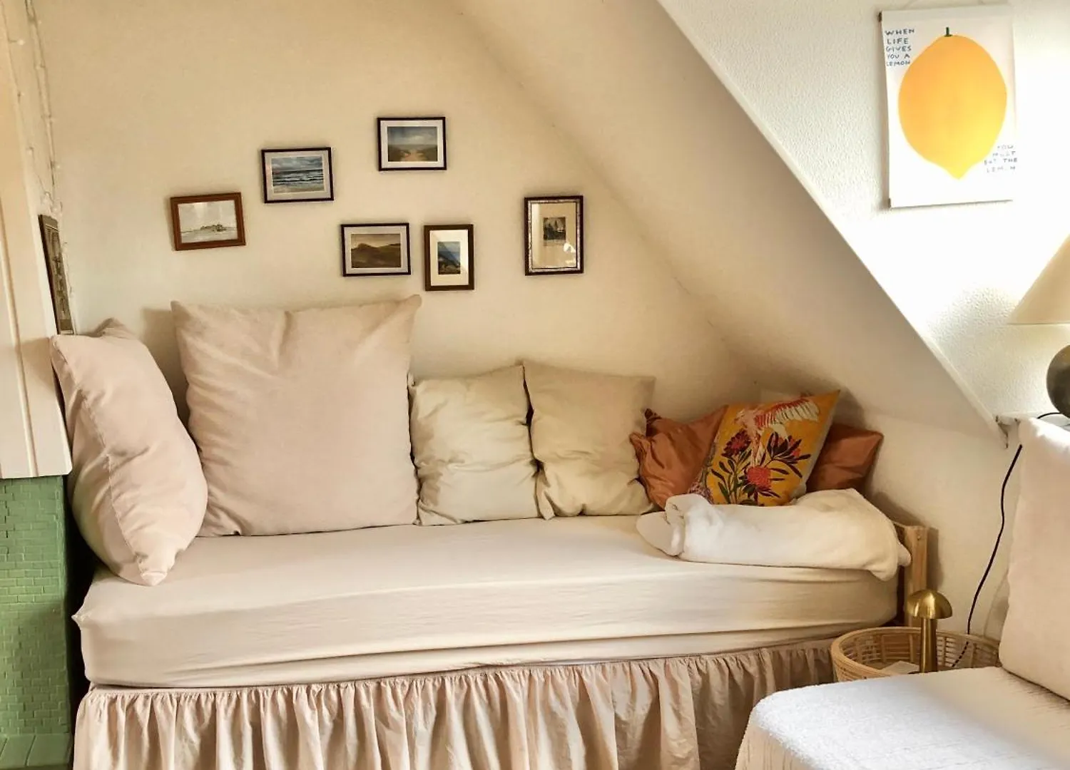 Gemuetliches Studio Im Dachgeschoss Fuer 2 Personen Nahe Elbe In Wedel Apartment